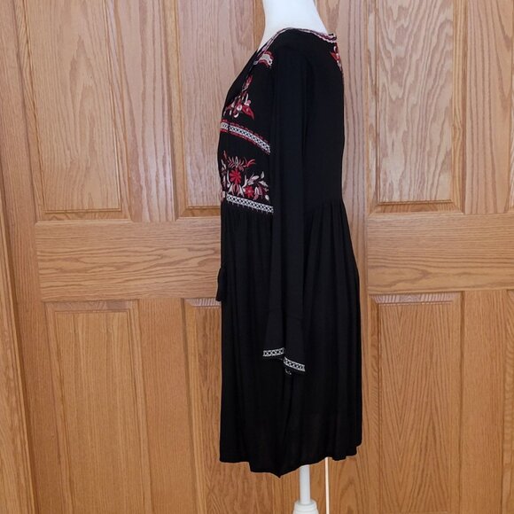 beachlunchlounge Peasant Embroidered Black Boho Mini Dress Size M - Picture 5 of 16